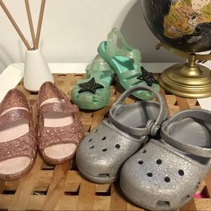 3 shoe Croc bundle